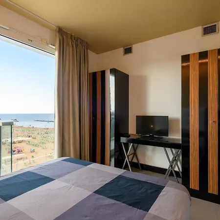 Guesthost - A Window Overlooking The Sea Apartment *